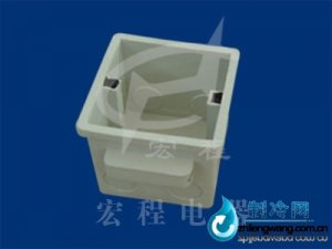 注膠中穿方盒